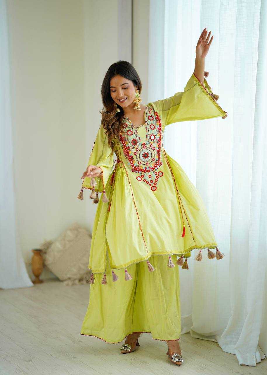 Dandya: Lime Embroidered Co-ord set