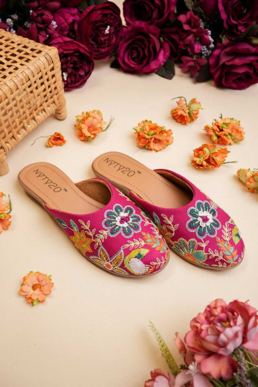 Phulari charm Juti
