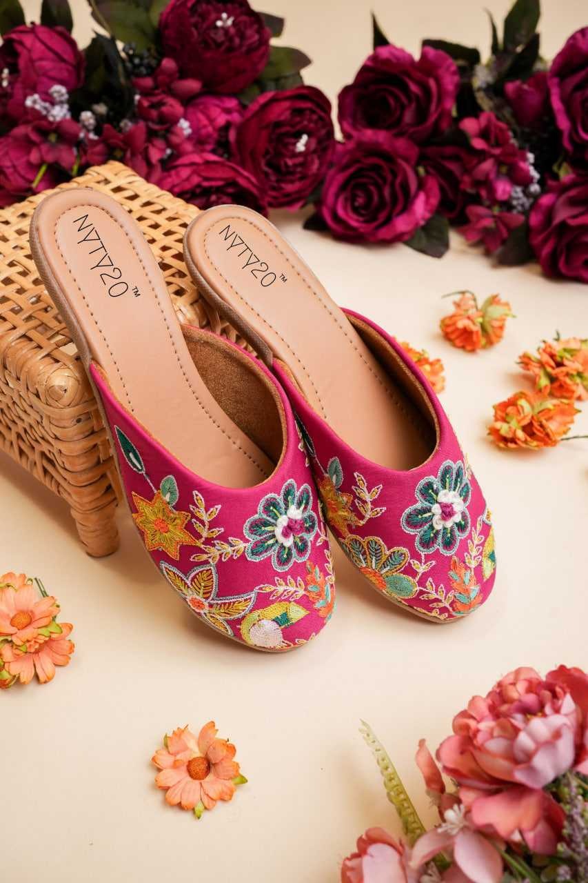 Phulari charm Juti