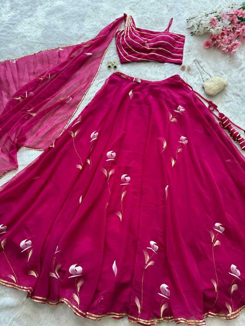 Pink Mirage: Crop top, skirt set